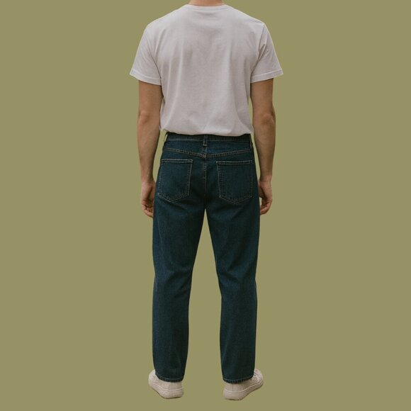 GAP Men’s Straight Fit Jeans – Dark Wash – Size 38x30 – Classic Everyday Denim - Picture 2 of 11